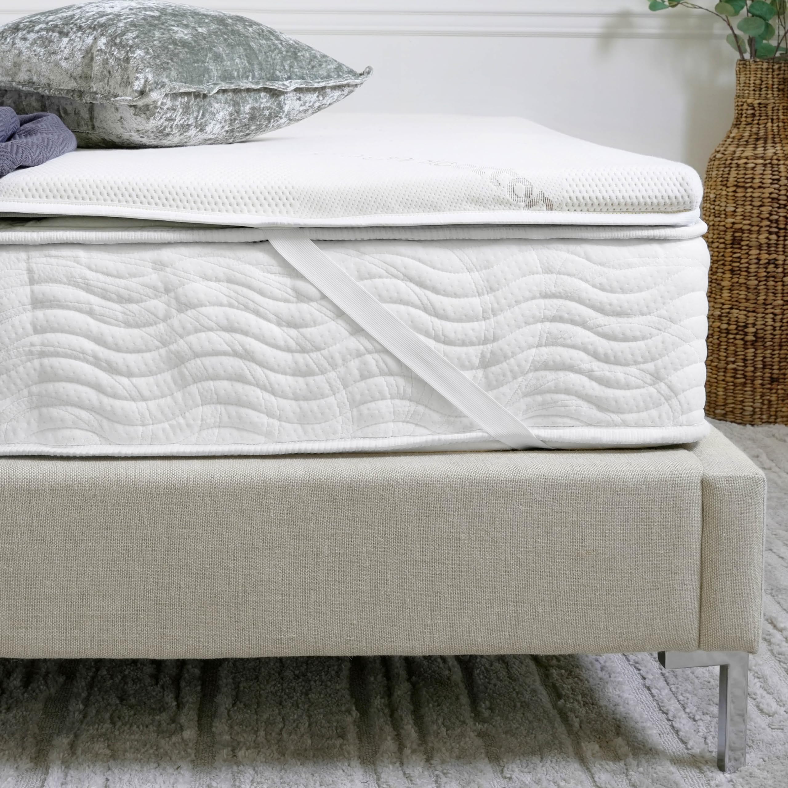 Saatva Natural Latex Mattress Topper
