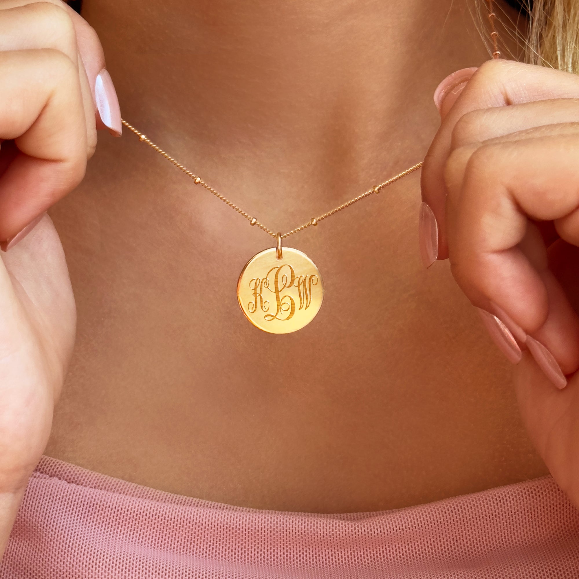 Su nombre grabado en oro para siempre