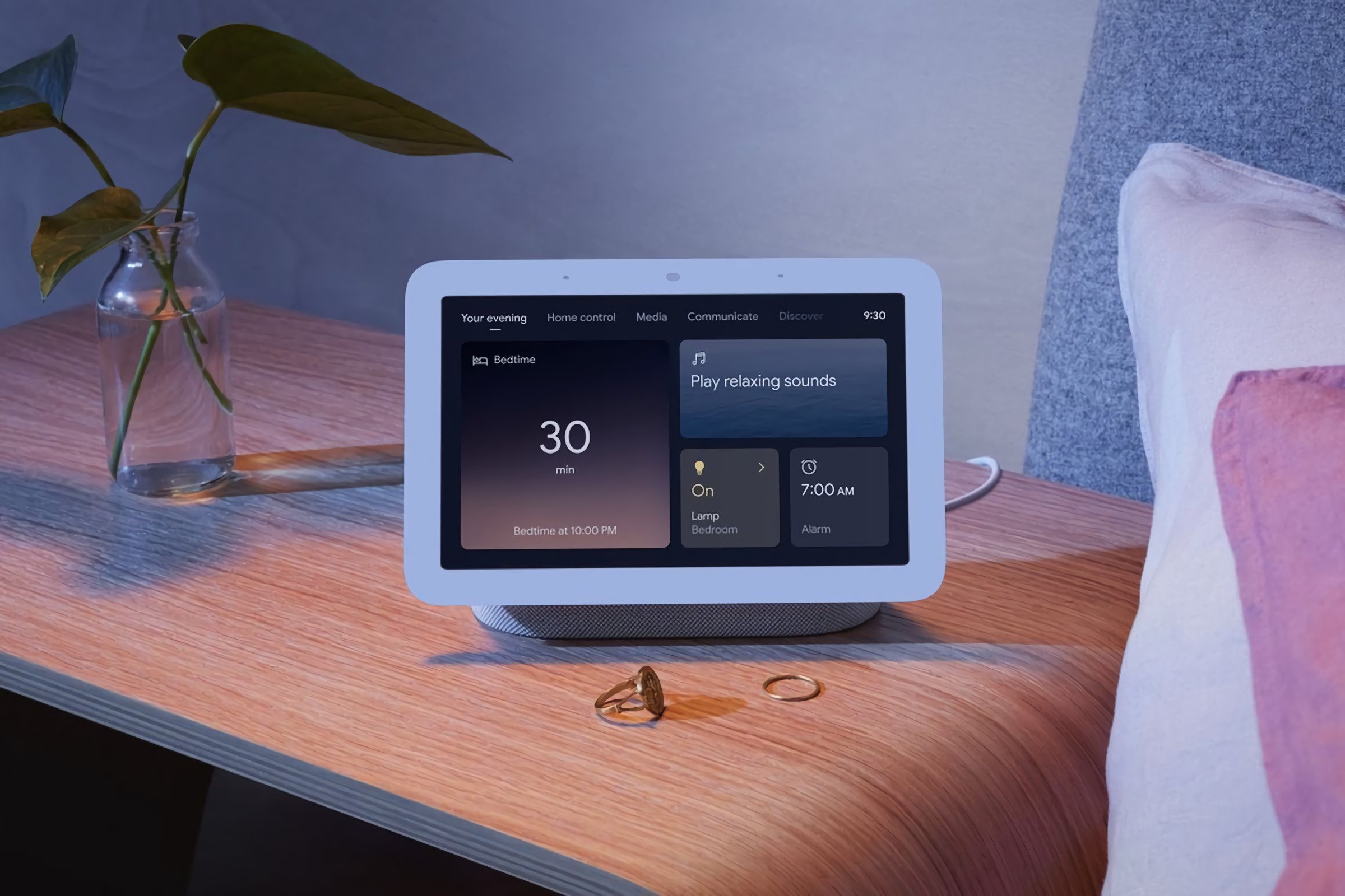 Pantalla inteligente Google Nest mostrando información del hogar