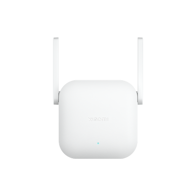 Xiaomi Wifi Amplifier Pro conectado al enchufe