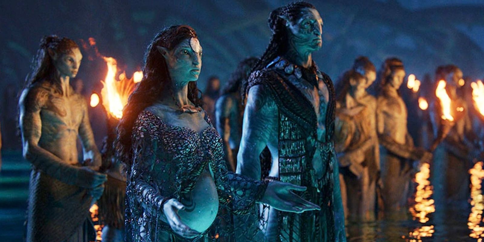Concepto art de un Na'vi en un entorno con fuego, representando a los Ash People