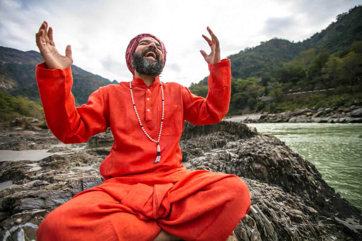Ashram Meditation