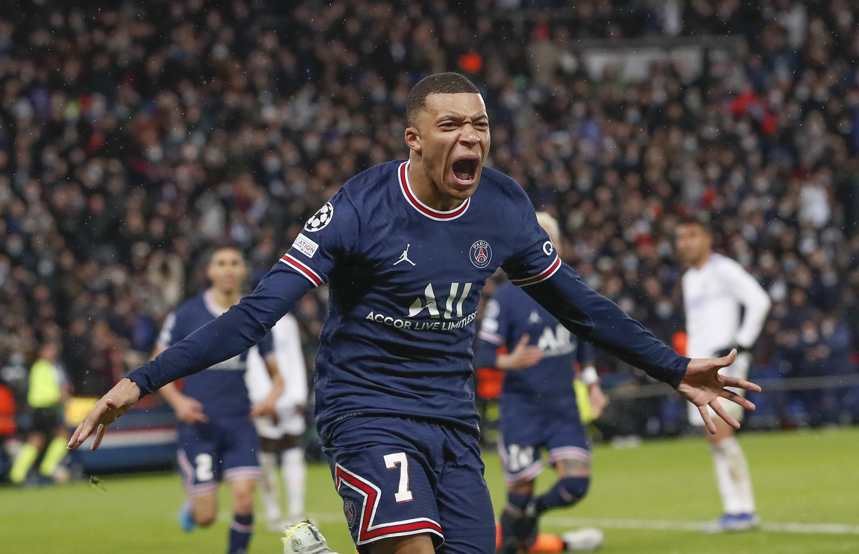 كيليان مبابي يحتفل بتسجيل هدف مع ريال مدريد في دوري أبطال أوروبا 2026