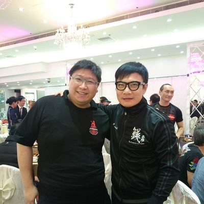 與錢嘉樂合照
